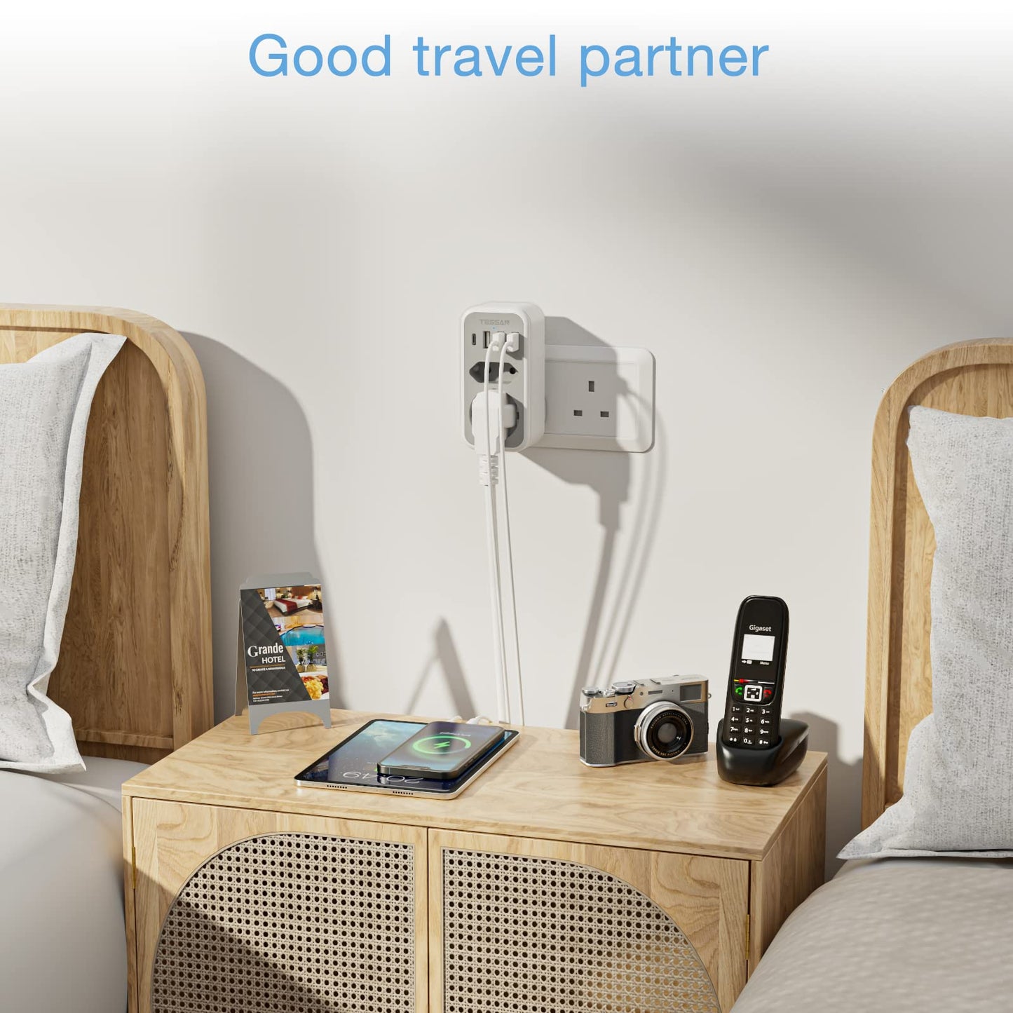 TESSAN UK Adapter England Deutschland Stecker mit 3 USB und 1 USB C