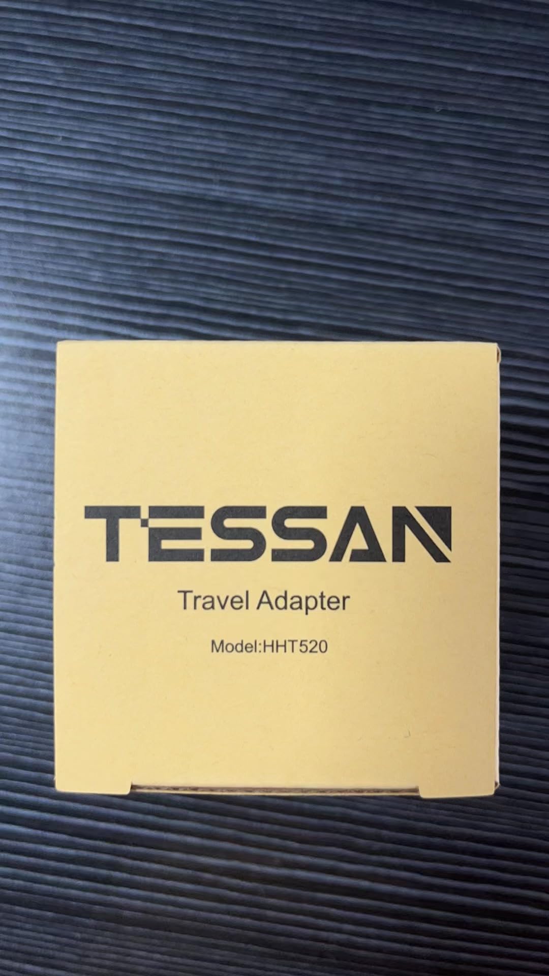TESSAN Reiseadapter Weltweit, Reisestecker Adapter mit 3 USB A und 1 USB C