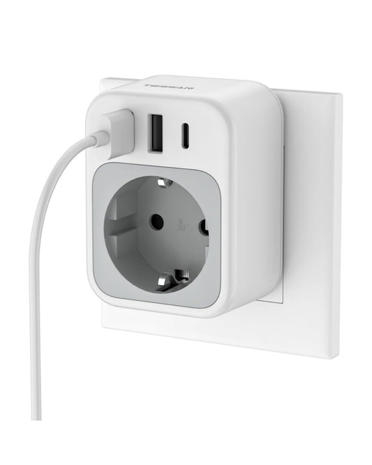 TESSAN Steckdosenadapter 3600W mit 3 USB und USB-C